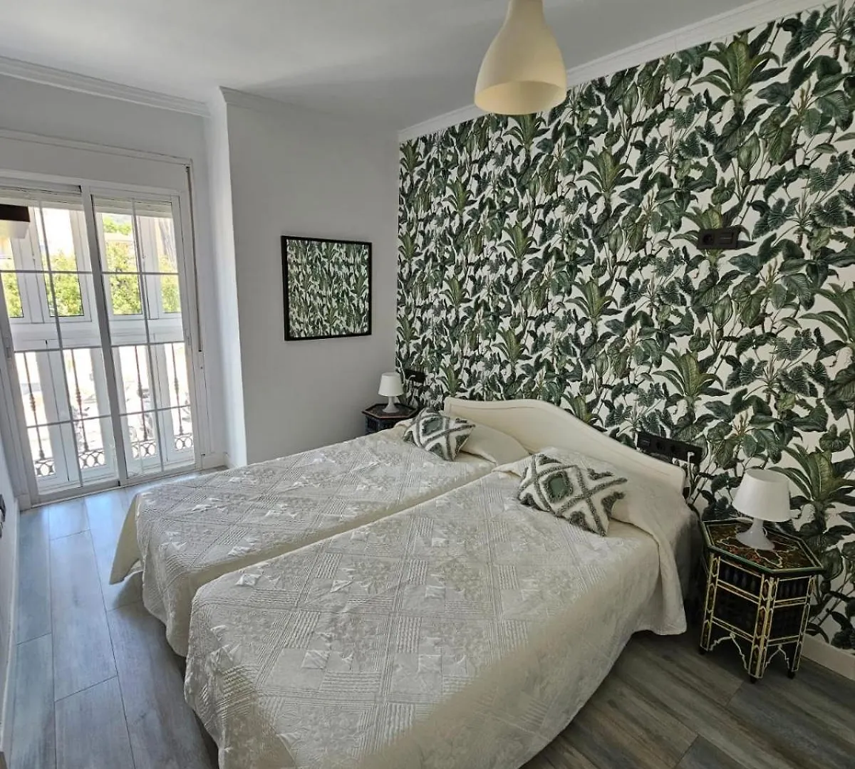 Charming Apartment With Terrace Beach And Sun Málaga